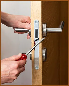Interstate Locksmith Shop Mission, KS 913-364-2660 - 7-lock-installation